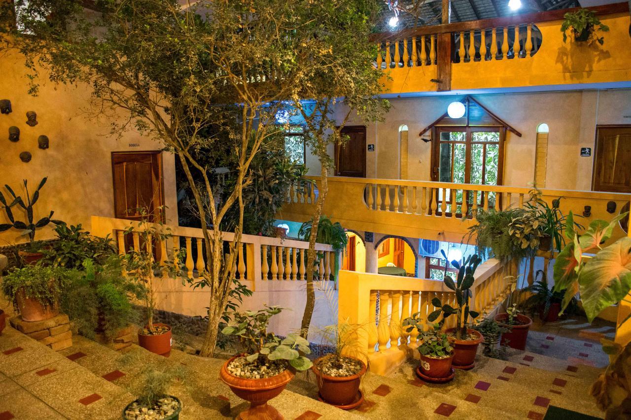 Tuzco Lodge Puerto López Екстериор снимка